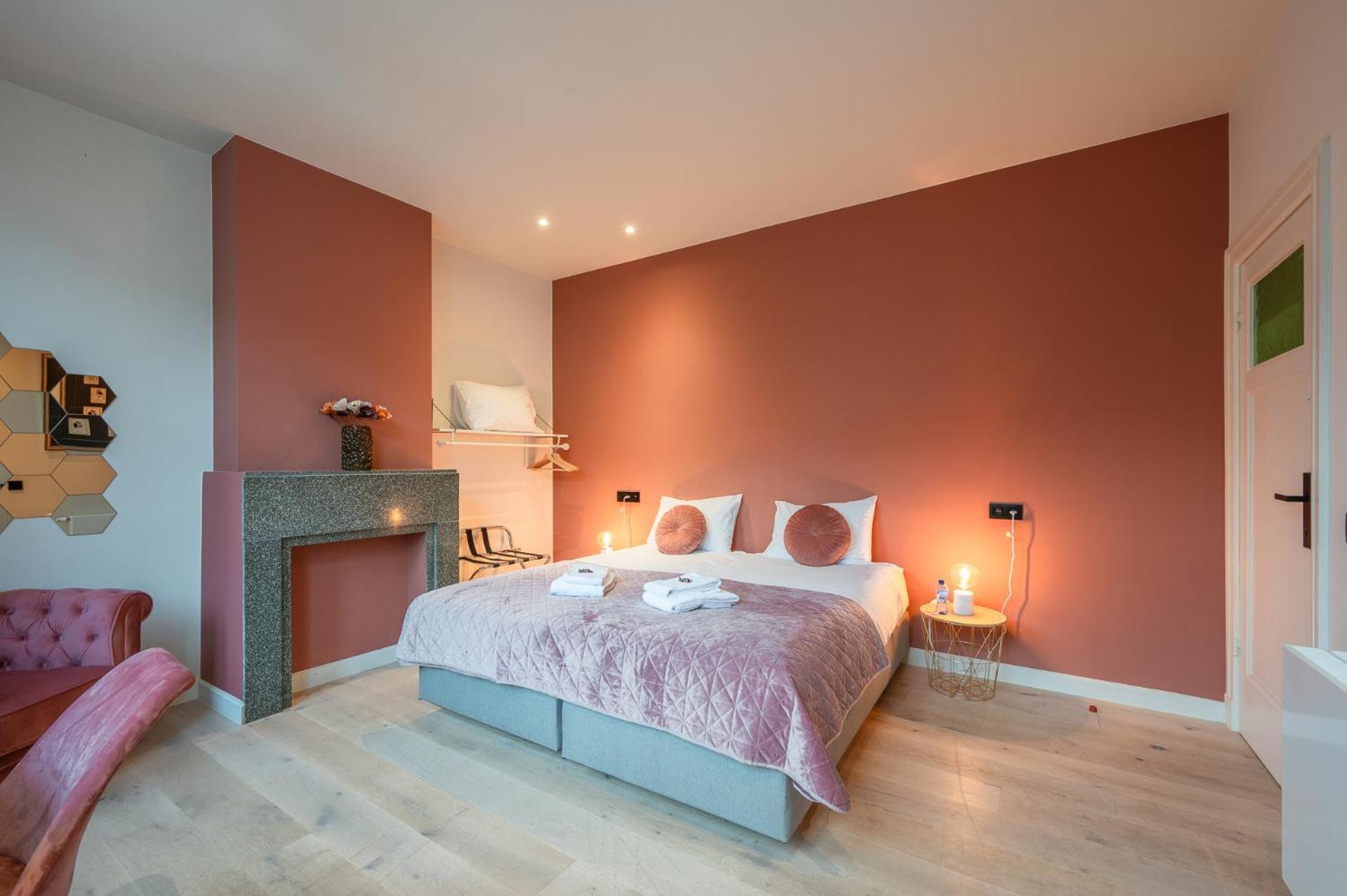 Villa Cezar - Big House At The Center Of Bruges - Free Parking Εξωτερικό φωτογραφία